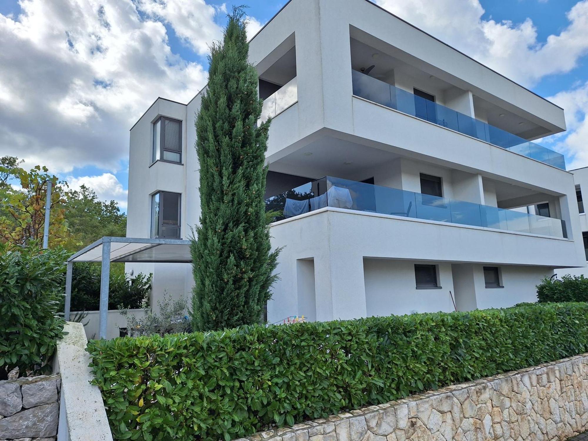 Apartment White Vantacici Exterior photo